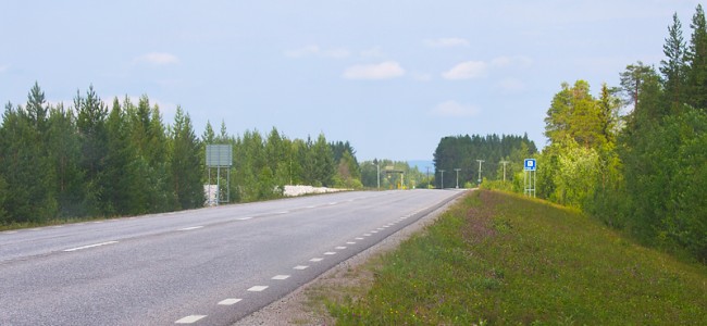 For høy fart er hovedårsaken for den typiske sommerulykken. Nå frykter vegdirektøren trafikkdøden på sommervegene.